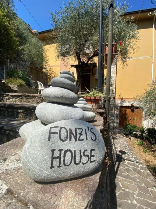 Fonzi'S House Appartement La Spezia Buitenkant foto
